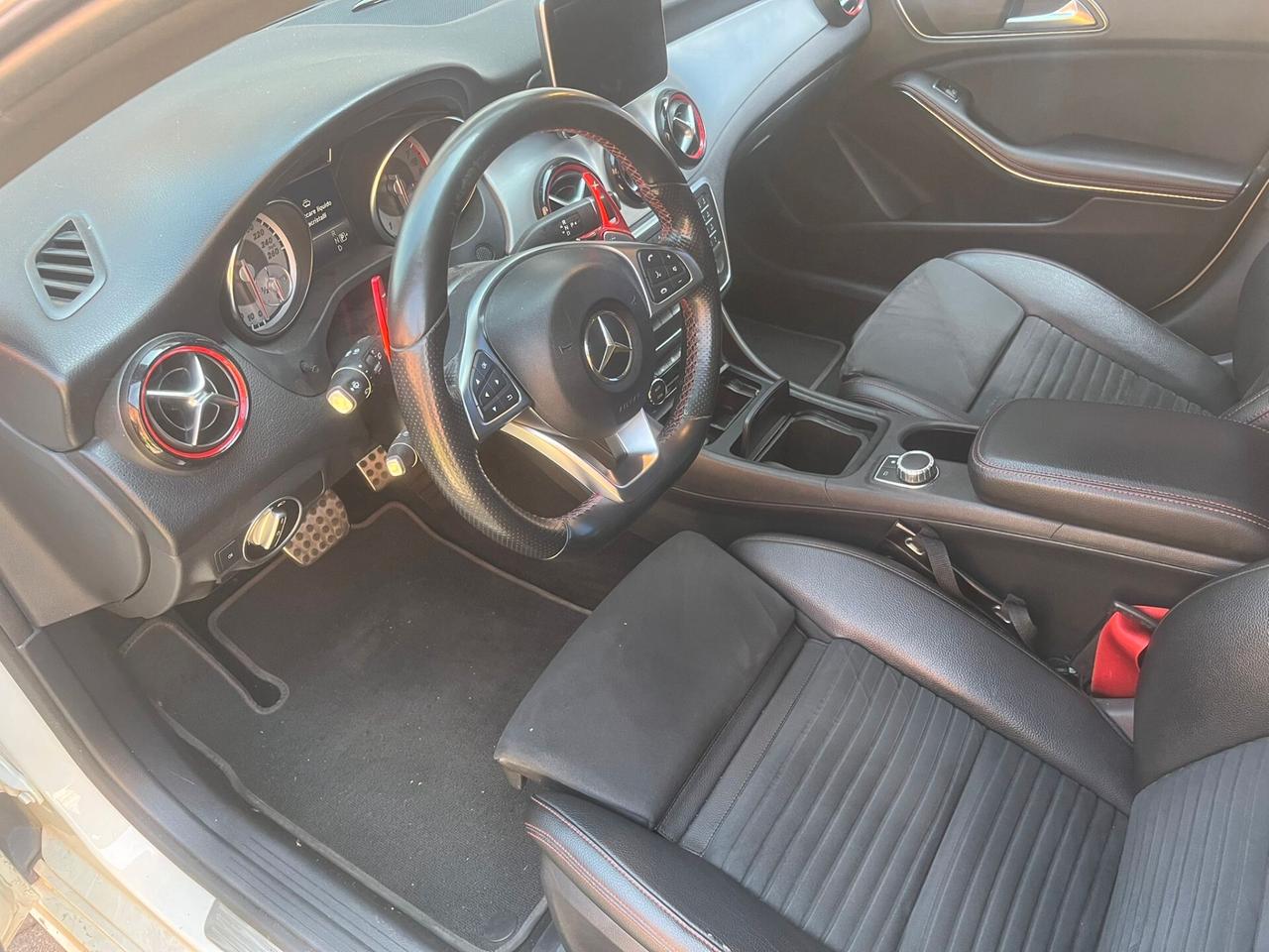 Mercedes-benz CLA 250 S.W. Automatic Premium