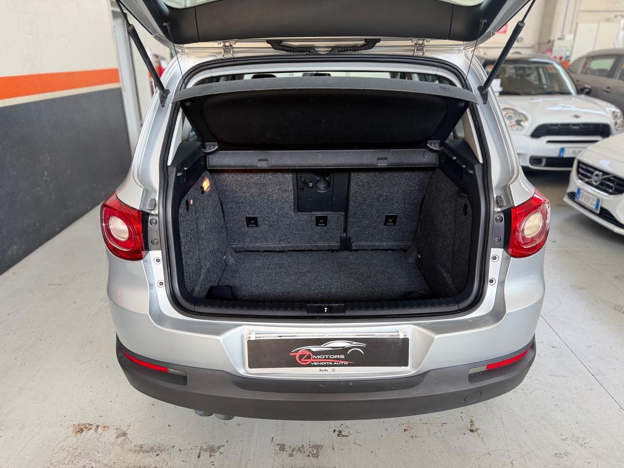 Volkswagen Tiguan 2.0 16V TDI DPF Track & Field (28°)