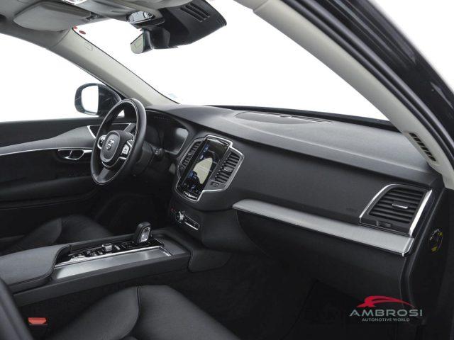 VOLVO XC90 B5 (d) AWD Geartronic Momentum Pro