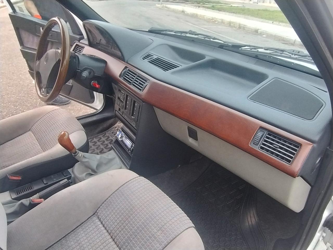 Alfa Romeo 155 1.8i Twin Spark cat Silverstone