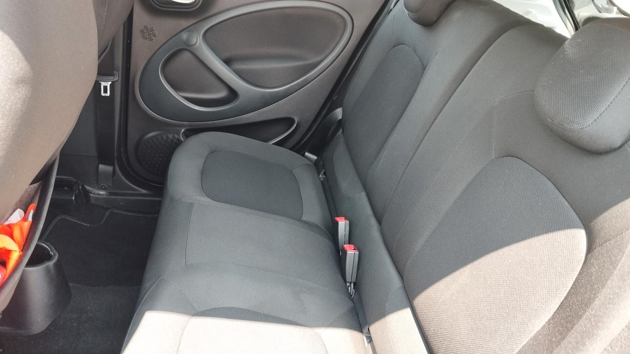 SMART FORFOUR 1.0 BENZ-GARANZIA FULL-2019