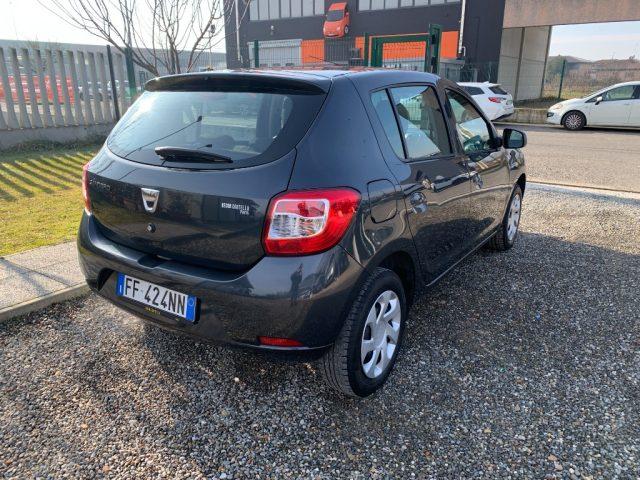 DACIA Sandero 1.2 75CV Serie Speciale Lauréate Family