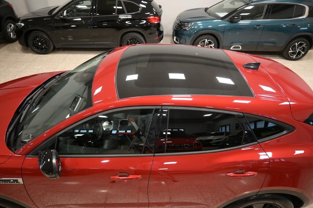 JAGUAR E-PACE 2.0D 150CV AWD AUT. S ( FARI LED - PELLE - NAVI - MIRROR - TETTO PANORAMICO - PDC - TELECAMERA POST. - CERCHI 18 )
