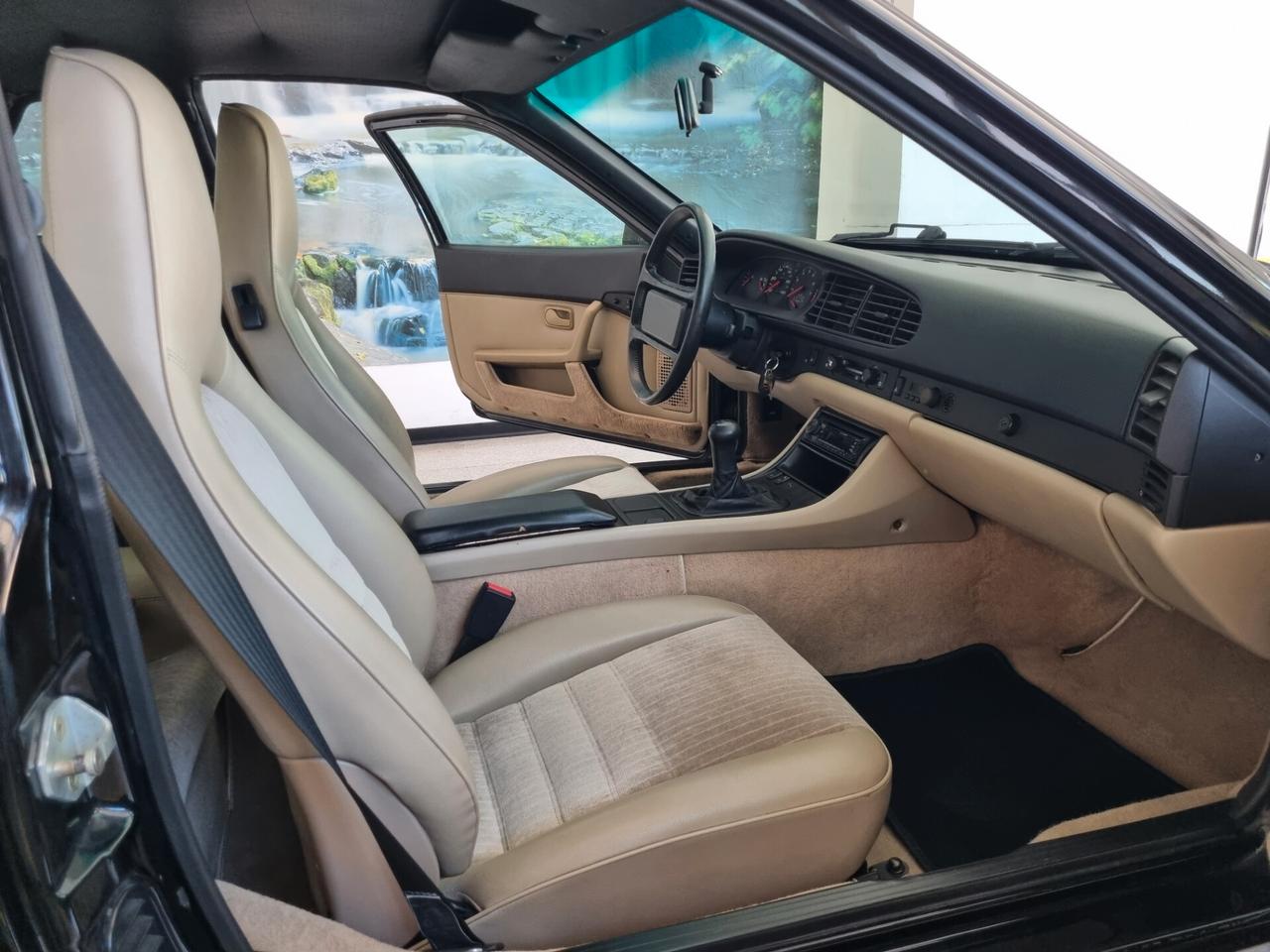 Porsche 944 allestimento S2, clima, sedili elettrici