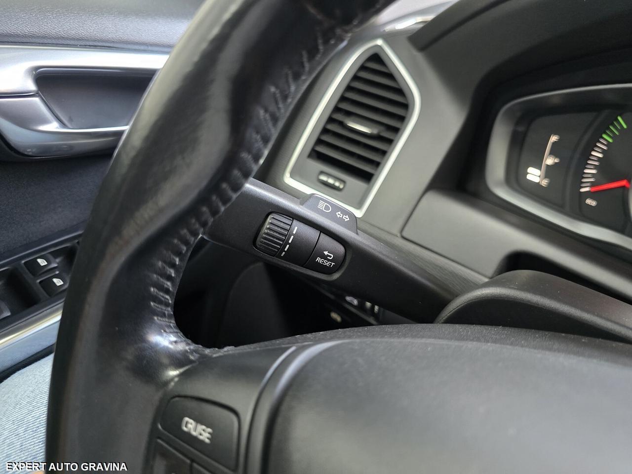 VOLVO XC60 2015 CAMBIO MANUALE 2.0 181cv PARI NUOV