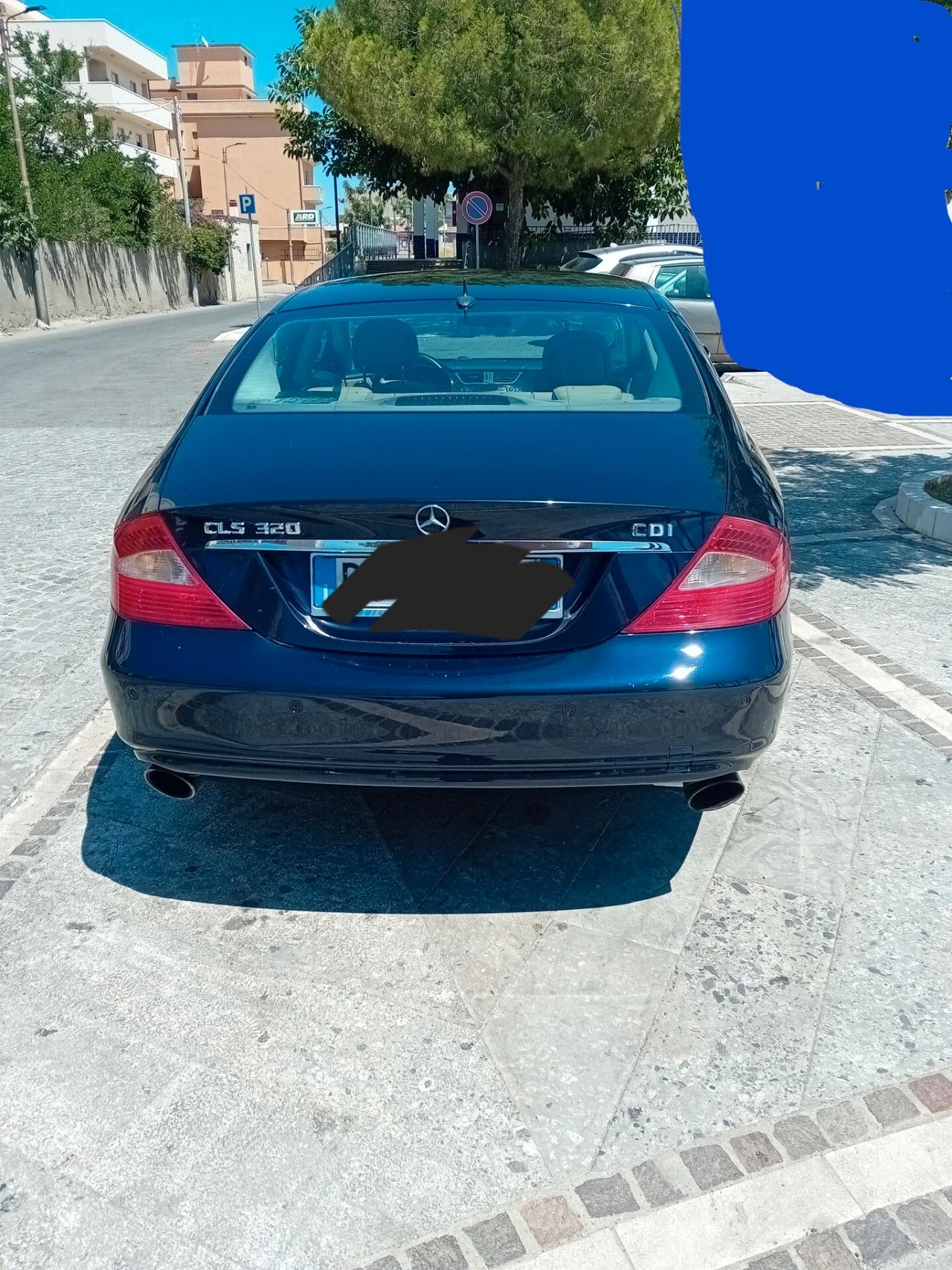 Mercedes-benz 320 cls