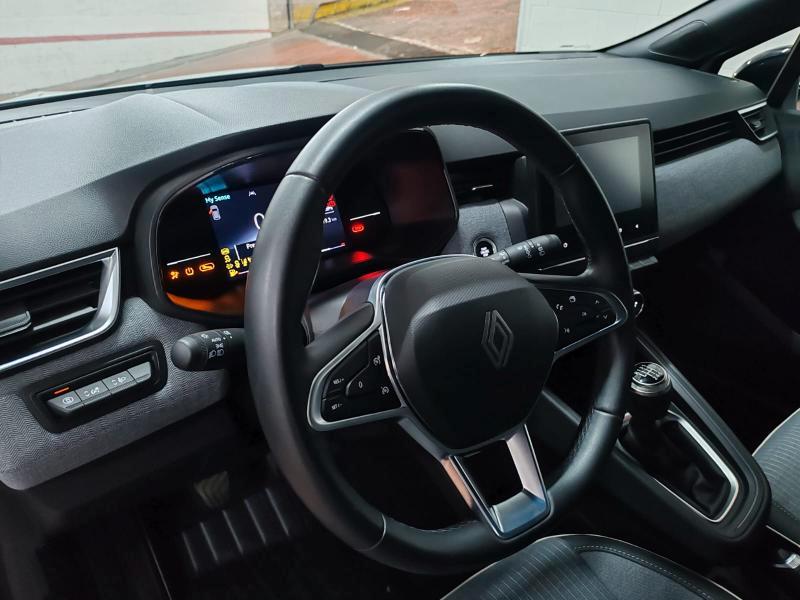 Renault Clio 1.0 tce Techno 90cv