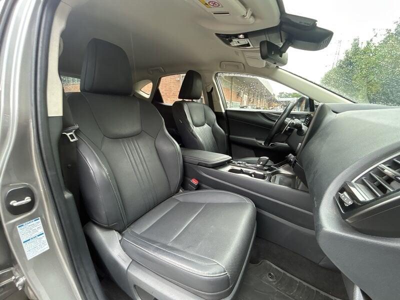 Lexus NX NX Plug-in 4WD Premium