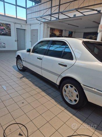 MERCEDES C180 BENZINA ASI