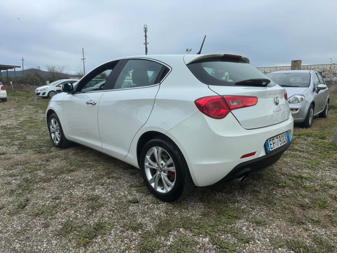 Alfa Romeo Giulietta 1.4 ben SOLAMENTE 134.000 KM
