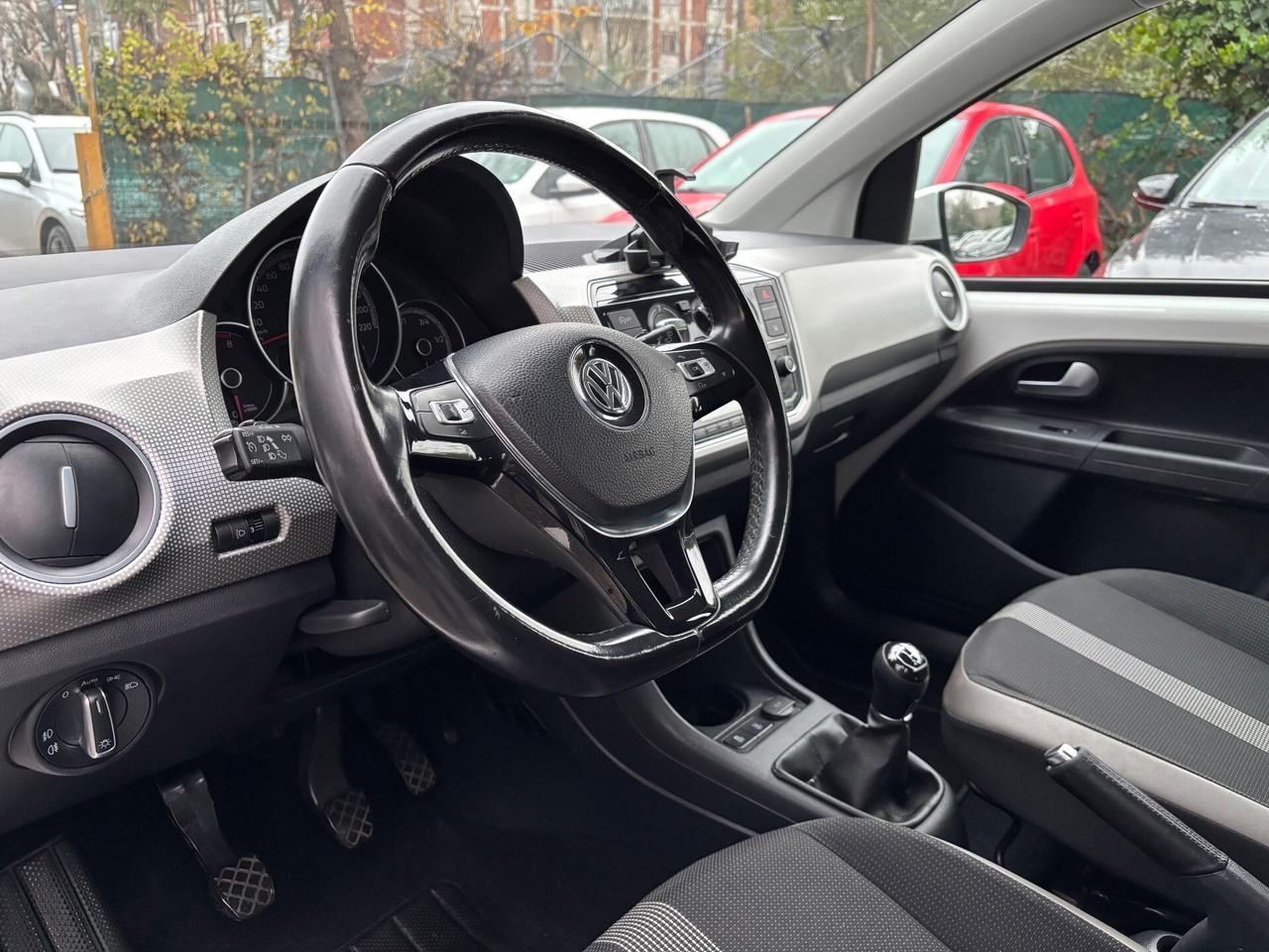 Volkswagen up! 1.0 5p. highUP! OK NEOPATENTATI