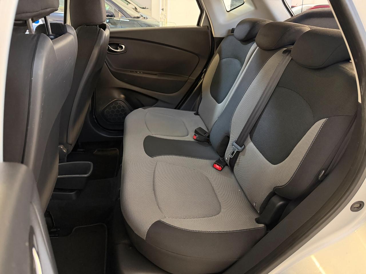Renault Captur 1.5 90 CV FULL OP DISTRIB TAGLIAND NEOPATENTATI