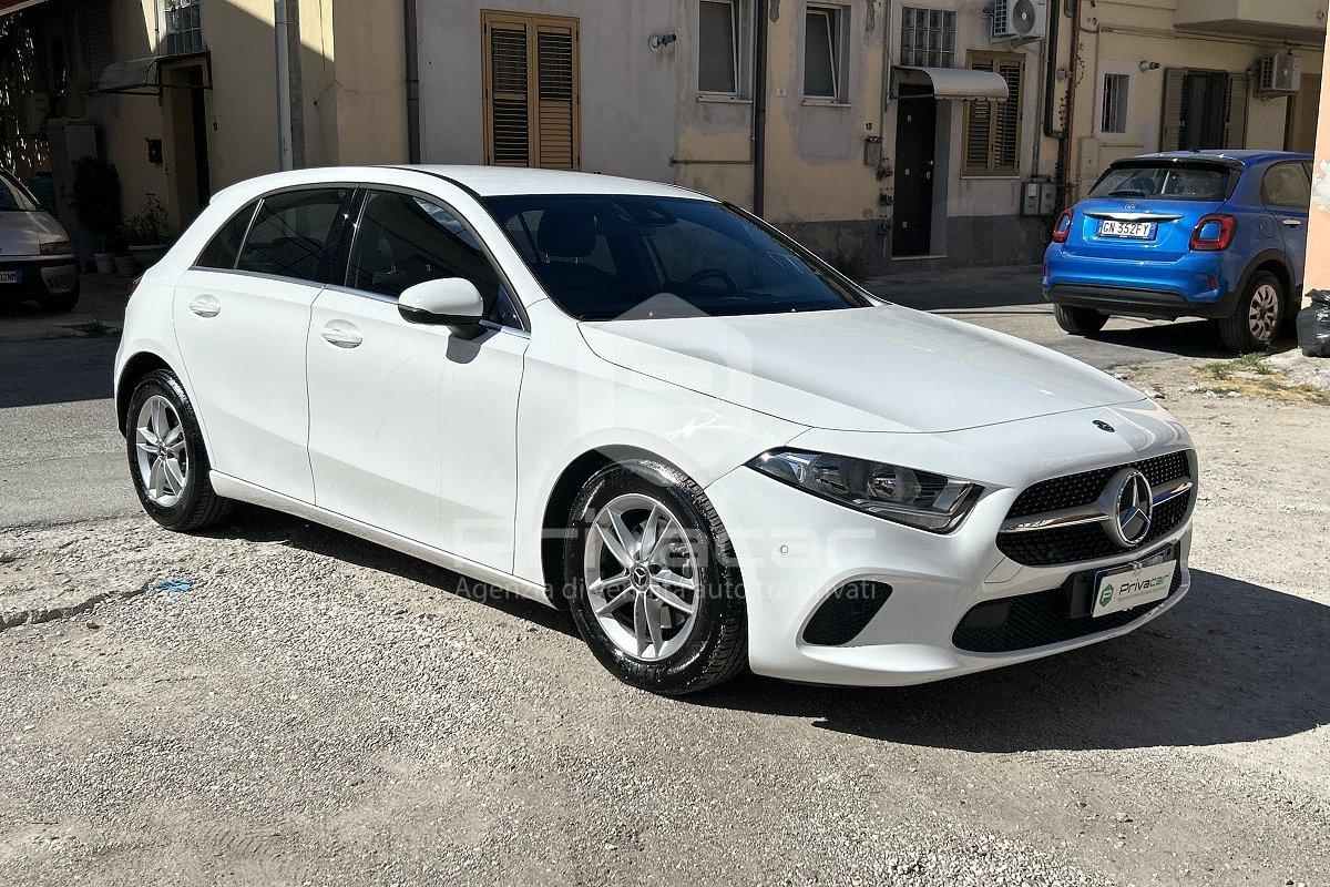 MERCEDES A 180 d Automatic Business