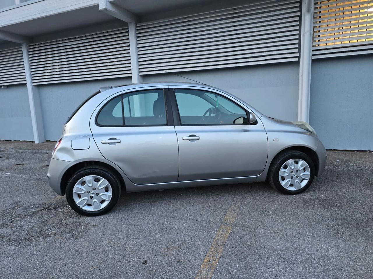 Nissan Micra 1.2 16V 5 porte Acenta