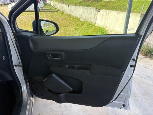 TOYOTA Yaris 1.0 5 porte Lounge OK NEOPATENTATI KM CERTIFIICATI