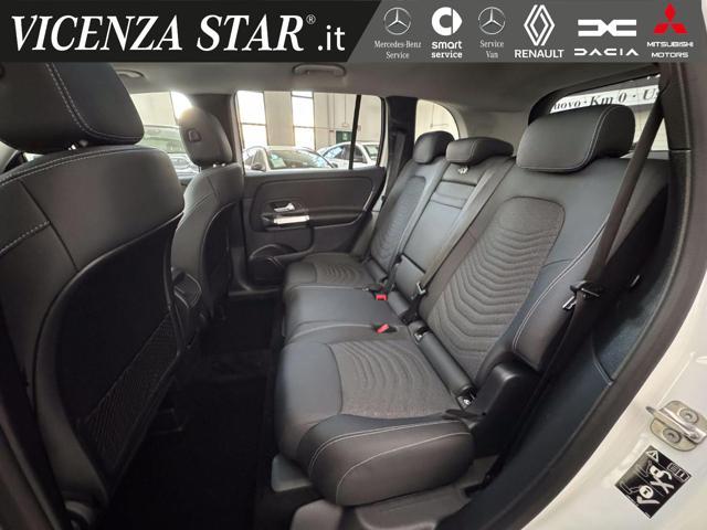 MERCEDES-BENZ GLB 180 d SPORT