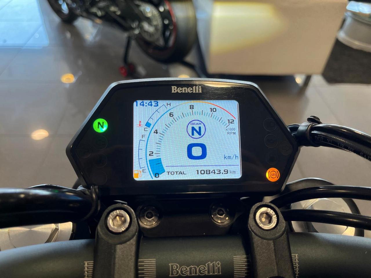 Benelli 502C Cruiser