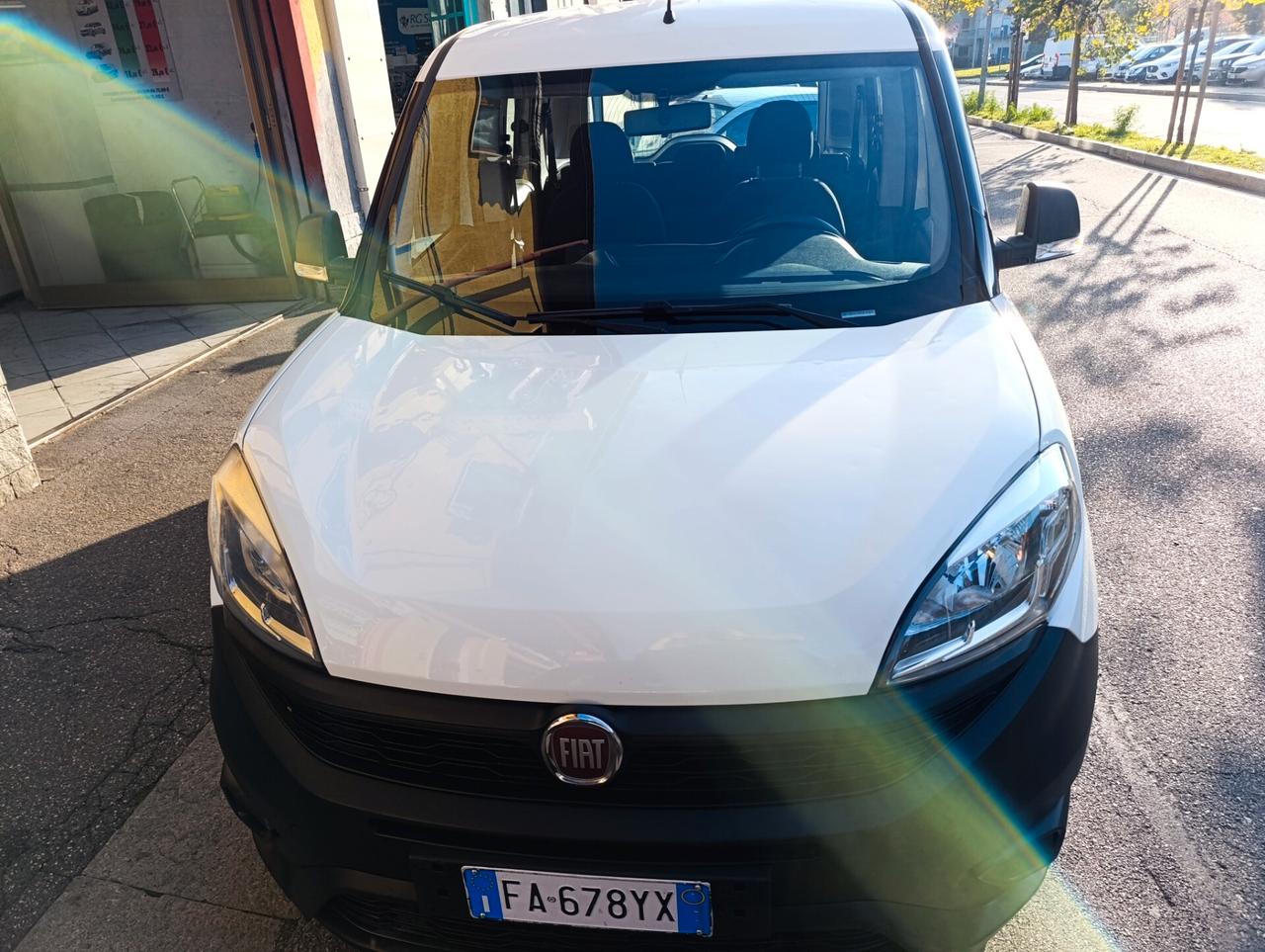 Fiat Doblo Doblò 1.4 16V benzina 5 posti
