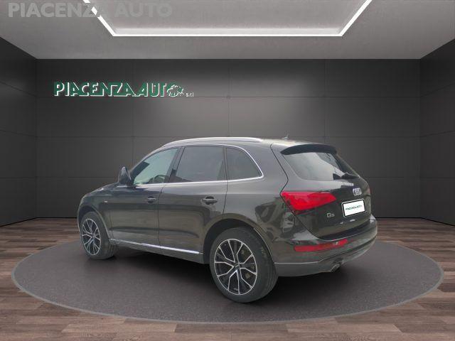 AUDI Q5 2.0 TDI 177CV...S LINE..CERCHI 20..FARI LED