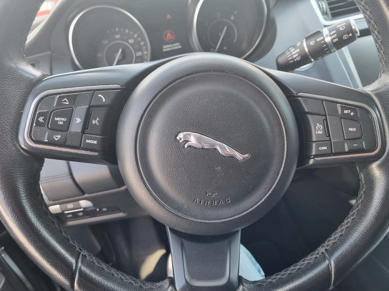 Jaguar E-Pace 2.0D 150 CV