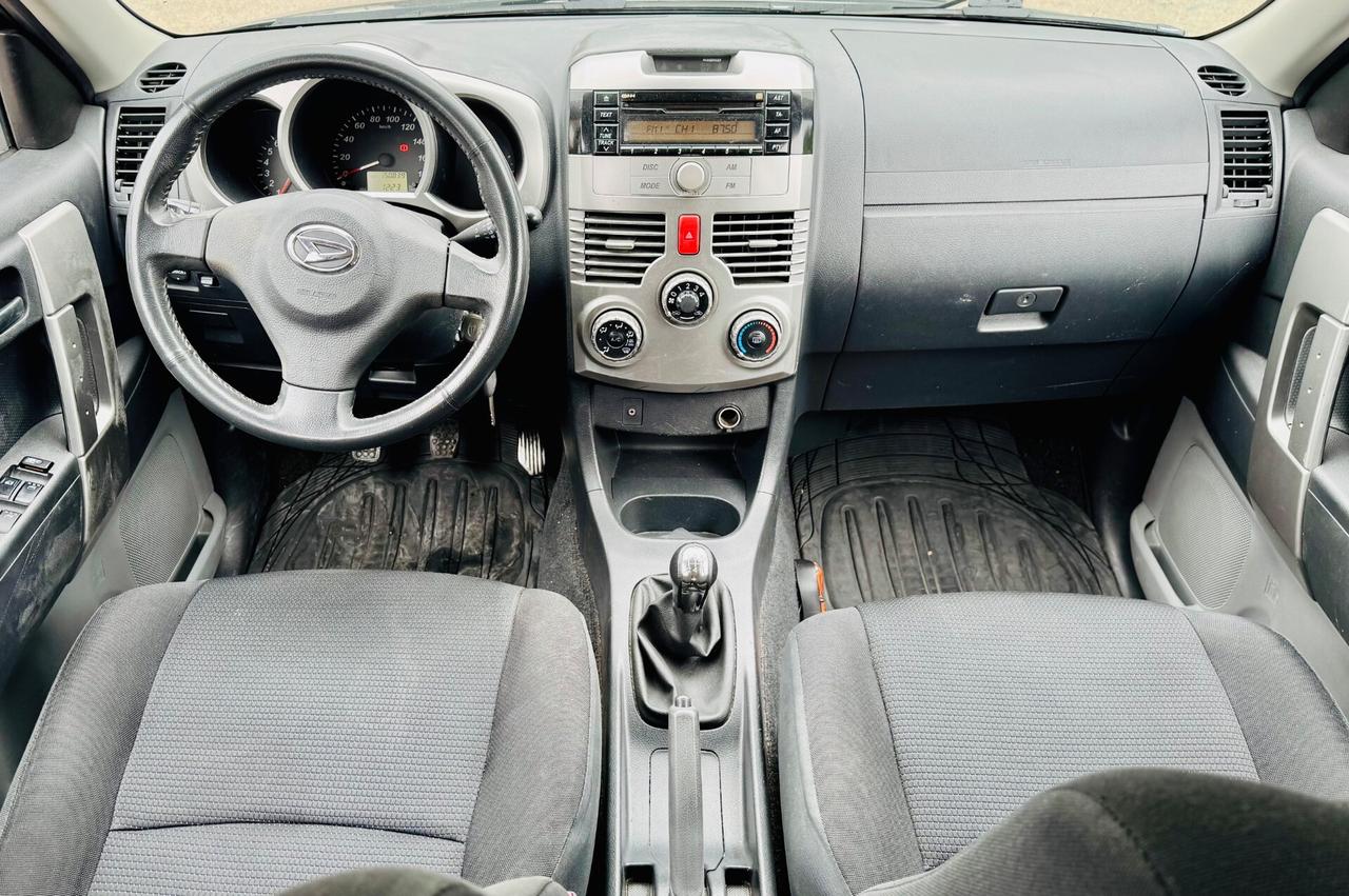 Daihatsu Terios 1.5 4X4 Ok Neopatentati