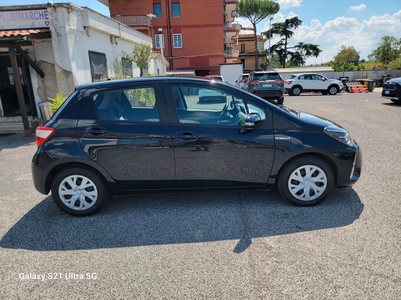 Toyota Yaris 1.5 Hybrid Active SOLO 42 MILA KM !