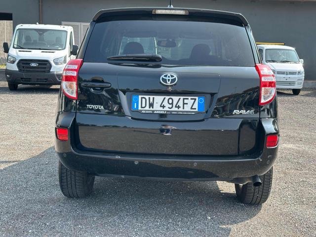 TOYOTA RAV 4 MY23 RAV4 2.2 D-4D 150 CV DPF Sol