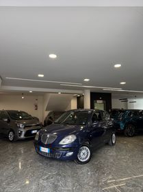Lancia Ypsilon 1.2 16V Argento GPL