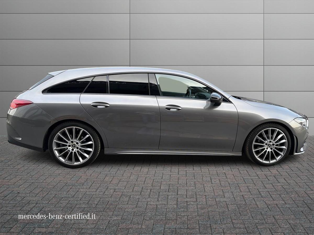Mercedes-Benz CLA Shooting Brake 200 Premium auto