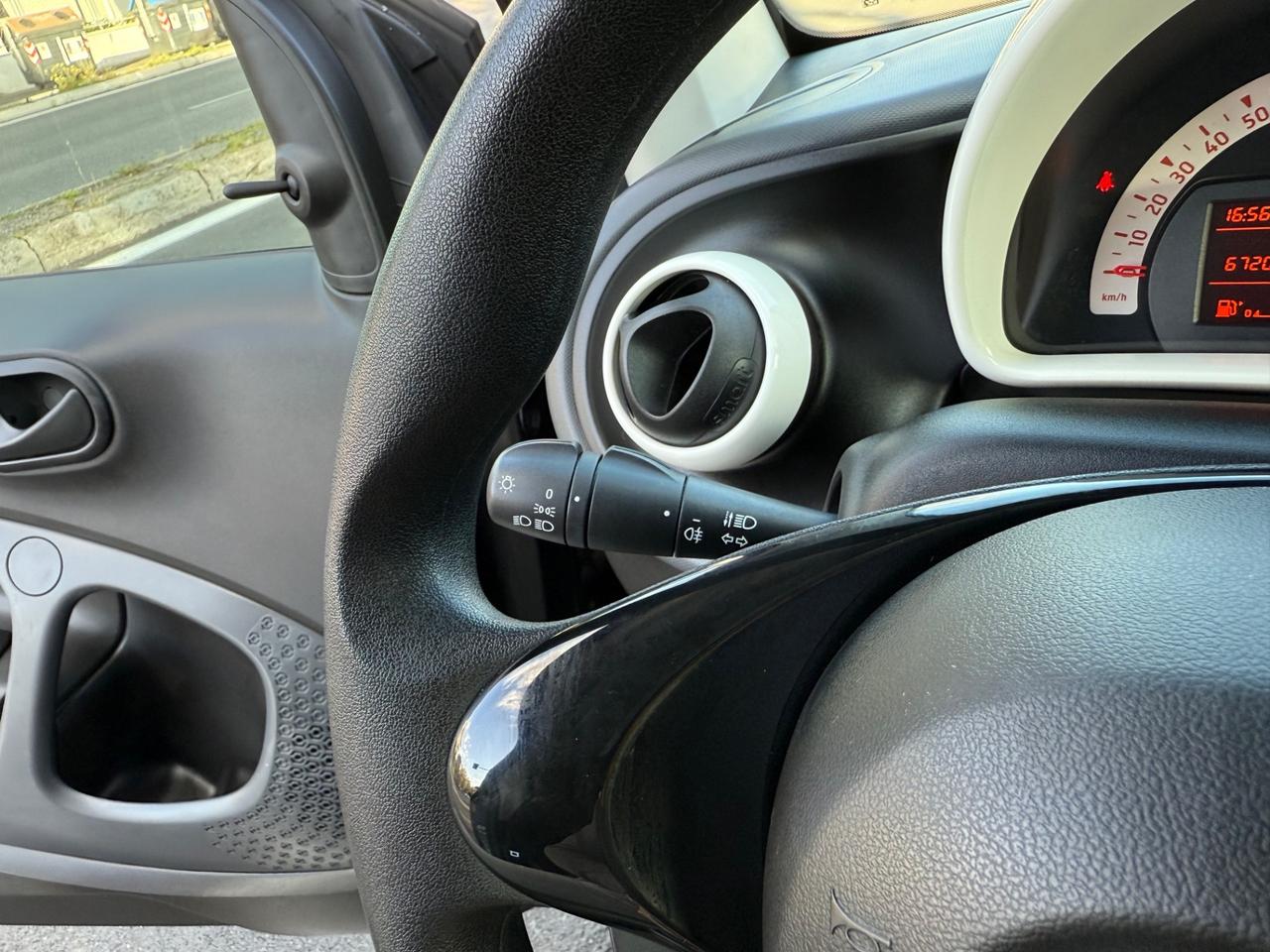 Smart ForTwo 70 1.0 twinamic Youngster