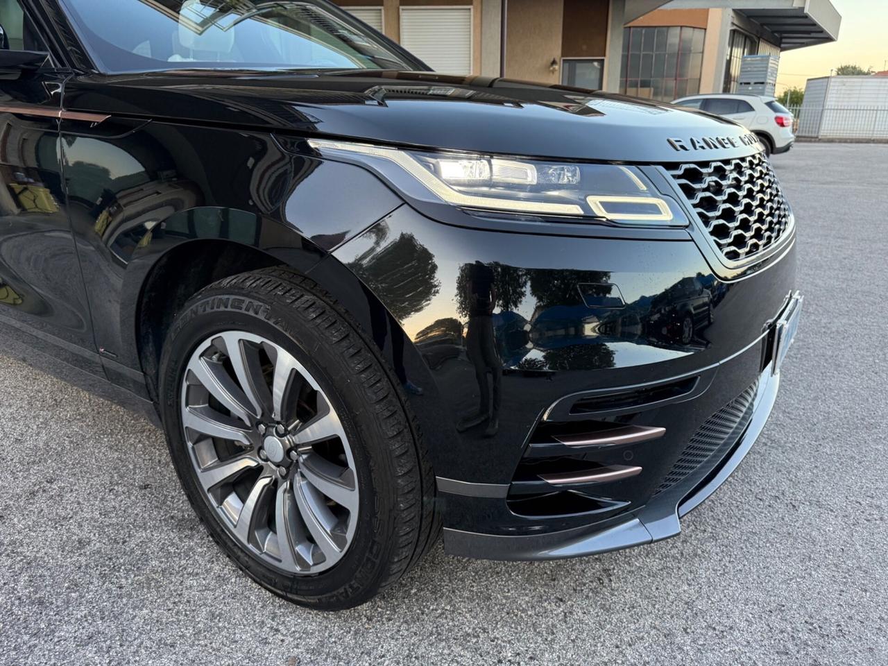 Land Rover Range Velar 2.0D I4 240 CV R-Dynamic S
