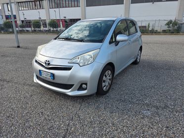 Toyota Verso-S 1.4D MT Style TAGLIANDI UFFICIALI