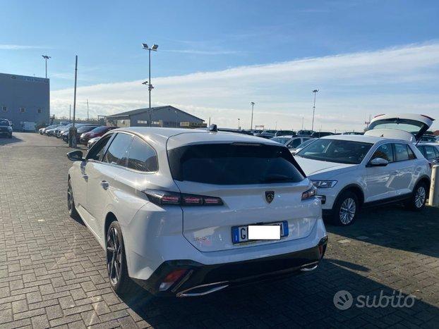 PEUGEOT 308 BlueHDi 130 S&S EAT8 SW Allure Pack