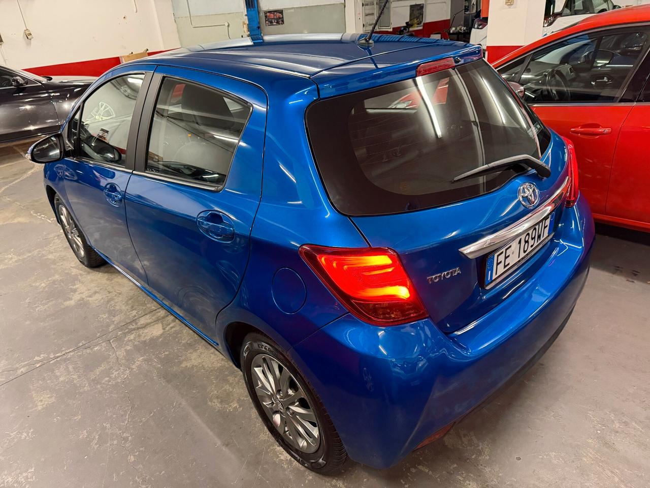 Toyota Yaris 1.3 5 porte Lounge