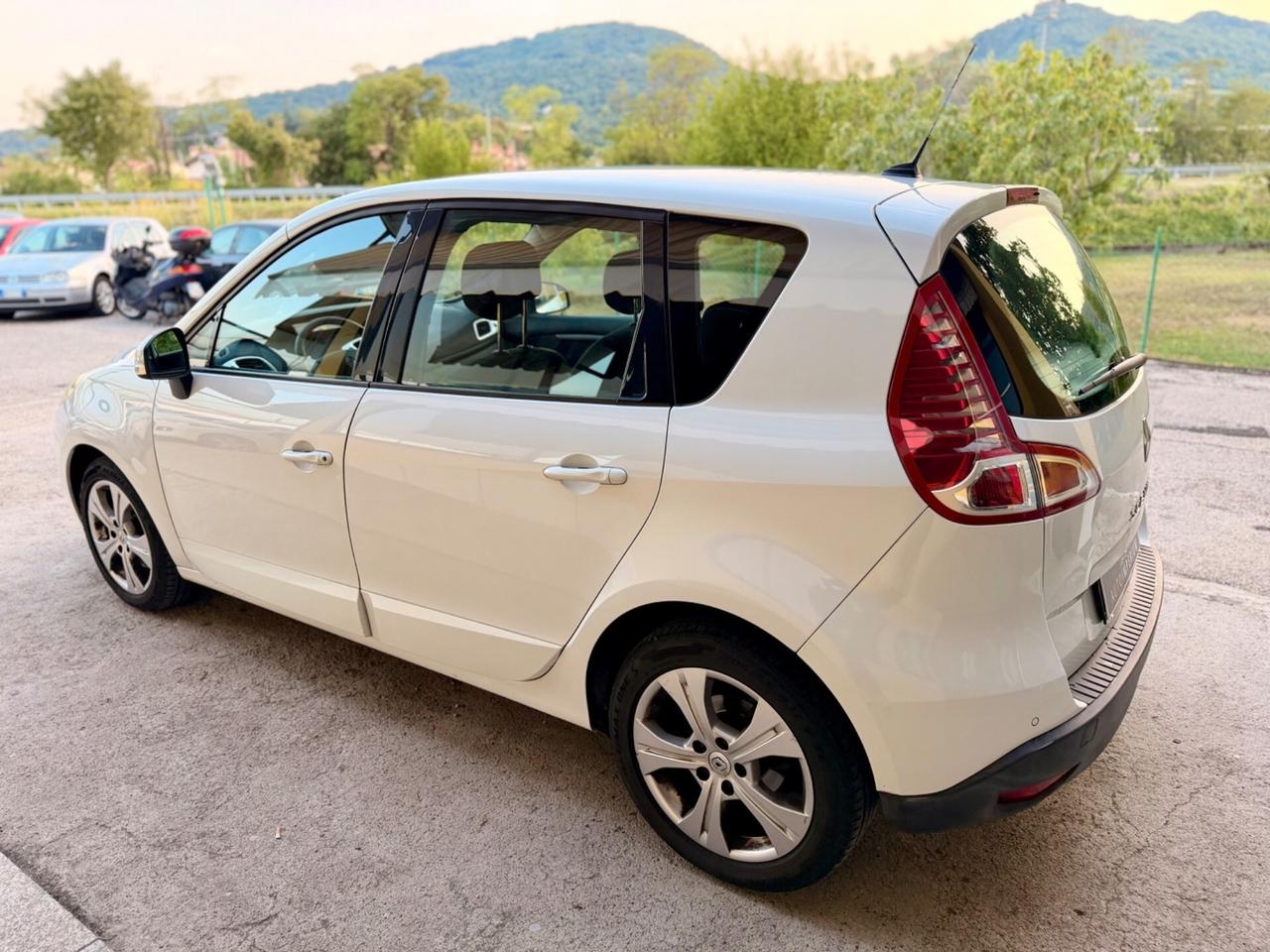 Renault Scénic X-Mod 1.5 dCi 81kw Luxe OK NEOP