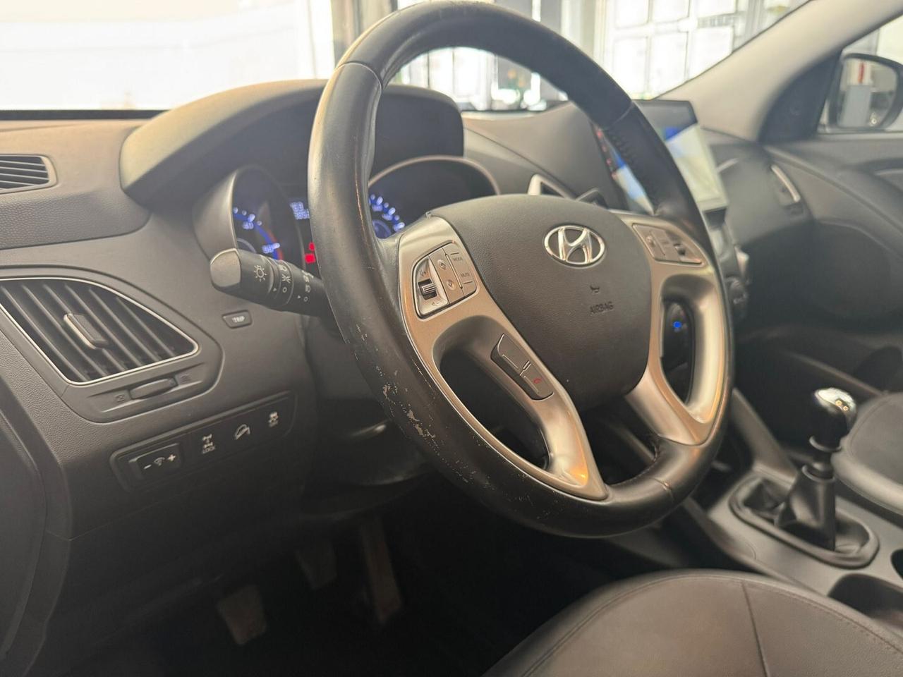 HYUNDAI Ix35 2.0 4WD