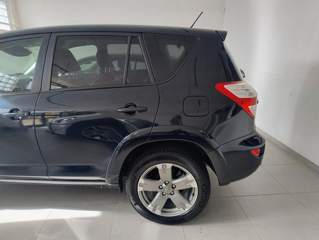 Toyota RAV 4 RAV4 Crossover 2.2 D-Cat A/T 150 CV Executive