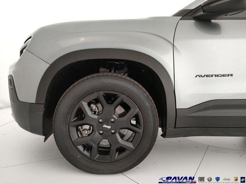 Jeep Avenger 1.2T 110cv e-Hybrid Black Edition