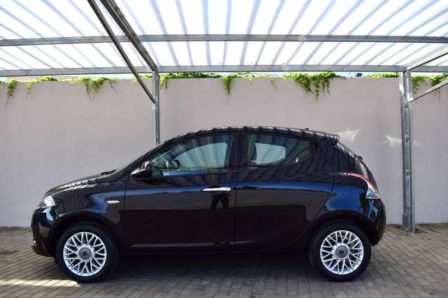 Lancia Ypsilon 1.0 Firefly Hybrid 70 cv Gold