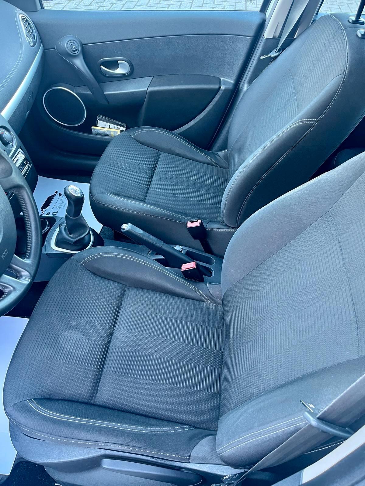 Renault Clio 1.2 16V 5 porte Live! - OK NEOPATENTATO