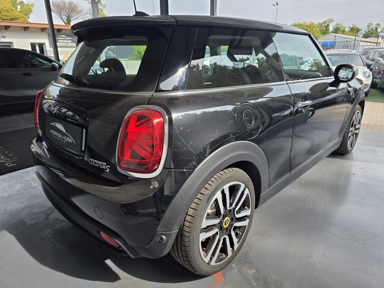 Mini Full Electric Cooper SE Yours