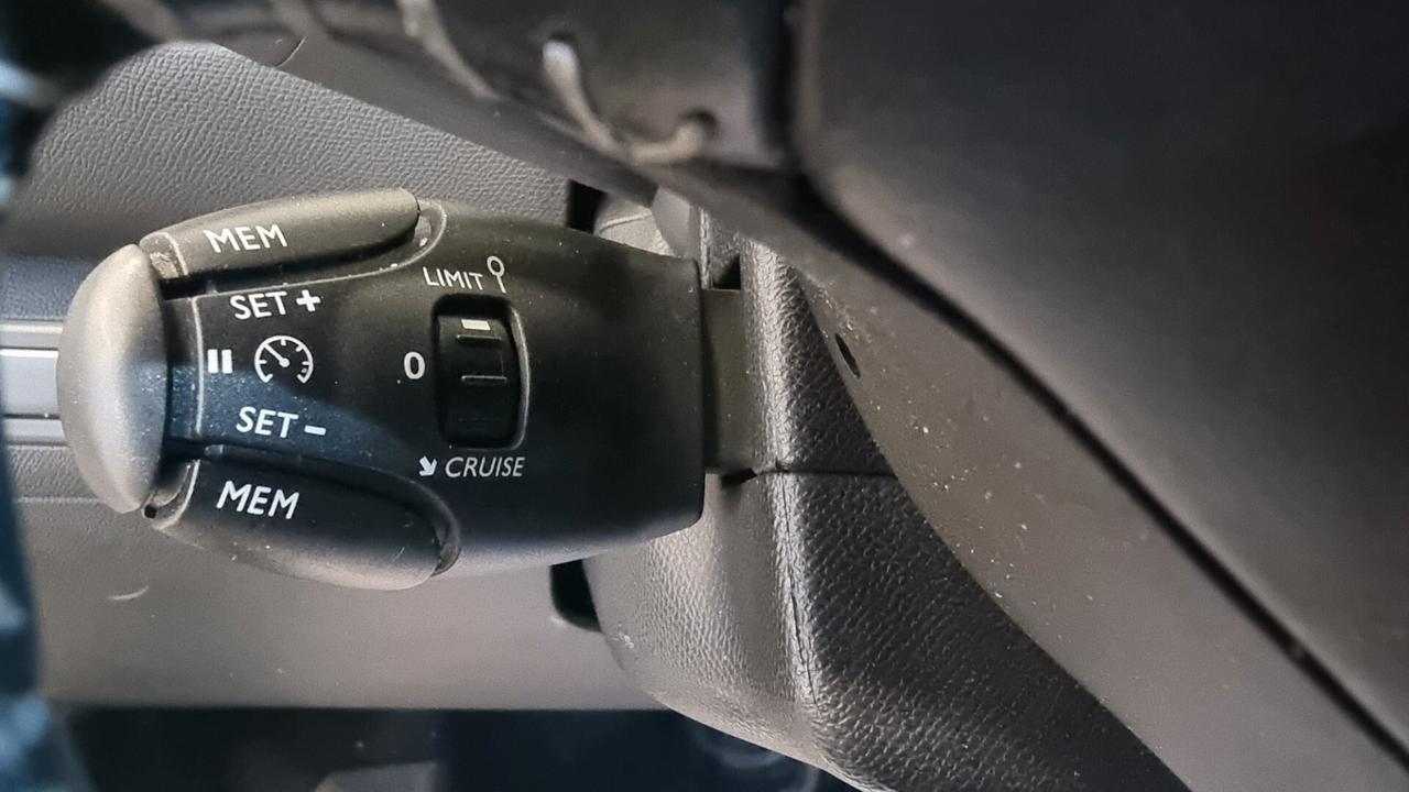 Peugeot 308 BlueHDi 130 S&S EAT6 SW Allure