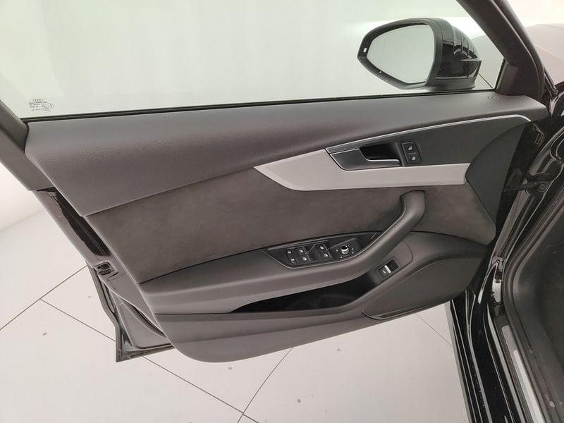 Audi A4 A4 Avant 40 TDI quattro S tronic Business Advanced