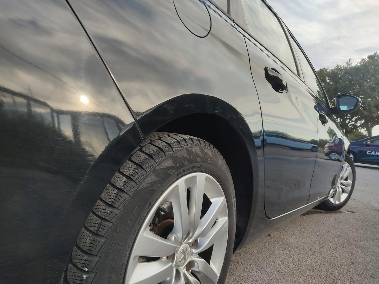 Peugeot 308 BlueHDi 100 S&S SW Business