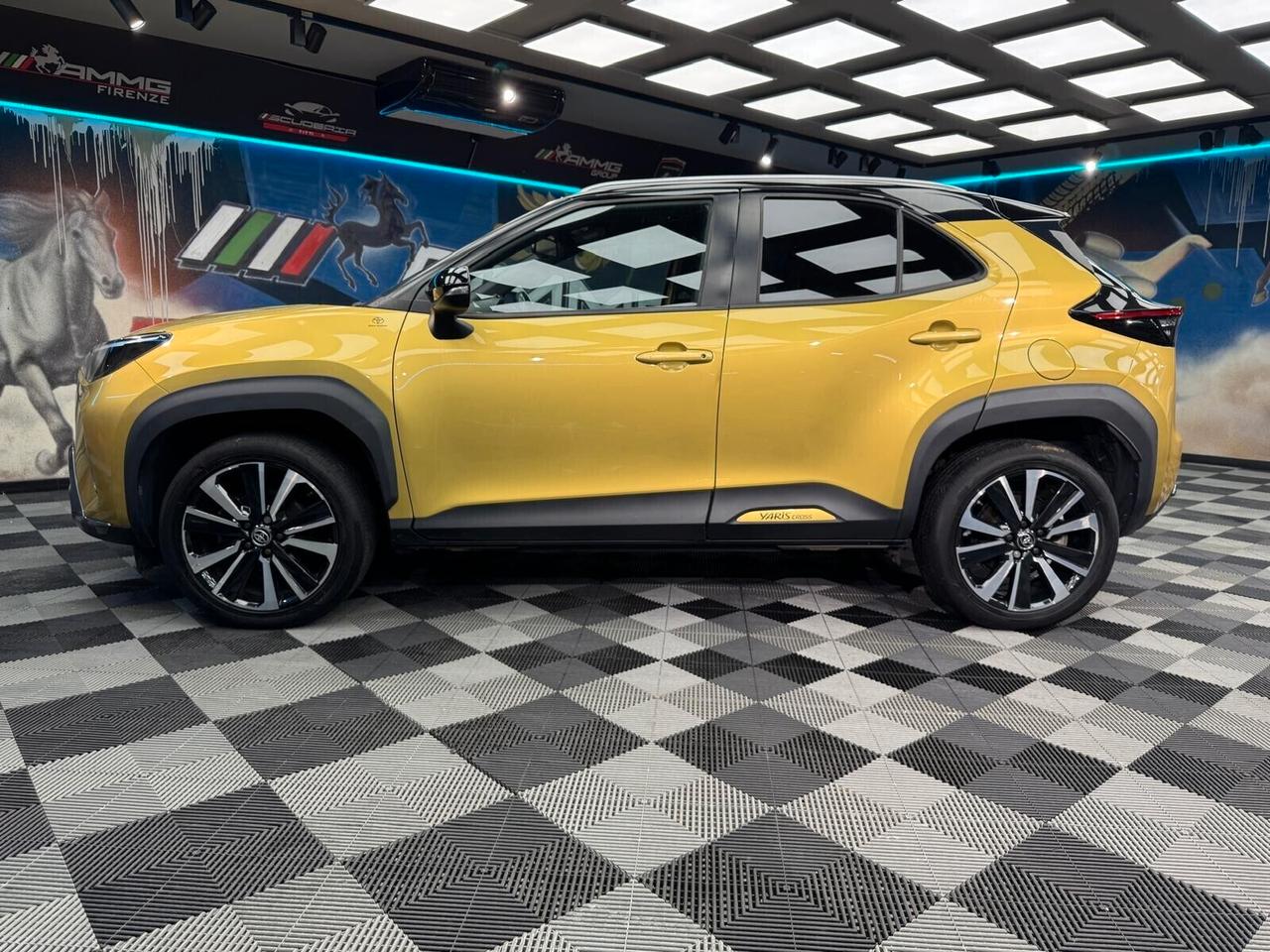 Toyota Yaris Cross 1.5 Hybrid 5p. E-CVT AWD-i Premiere (087)