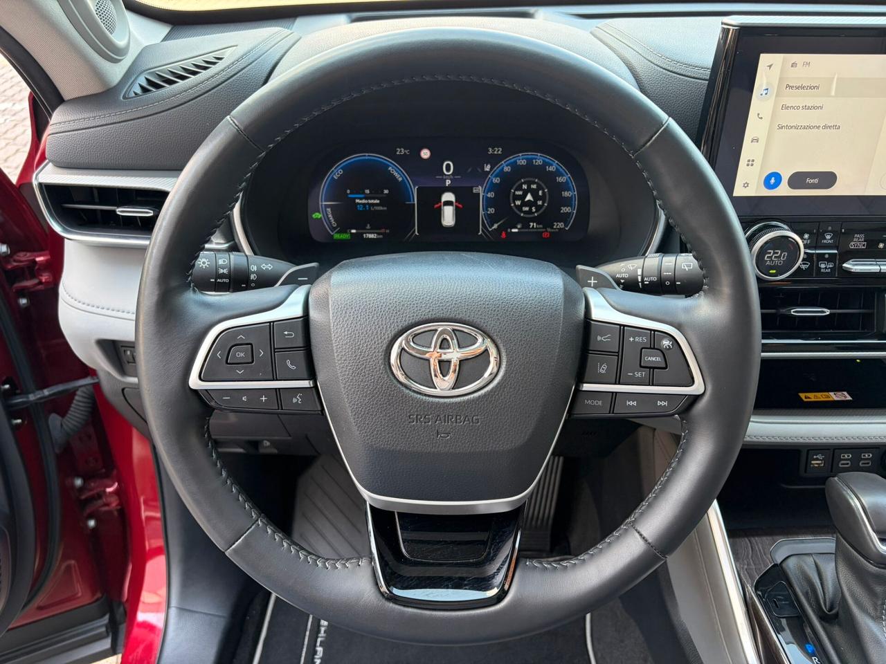 Toyota Highlander 2.5h Lounge e-cvt AWD 7 posti