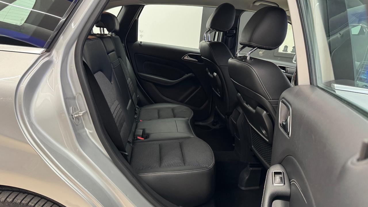 Mercedes-benz B 180 d Automatic Sport-2016