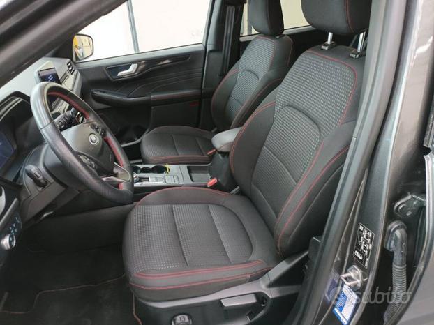 Ford Kuga 2.5 full hybrid ST-Line 190cv