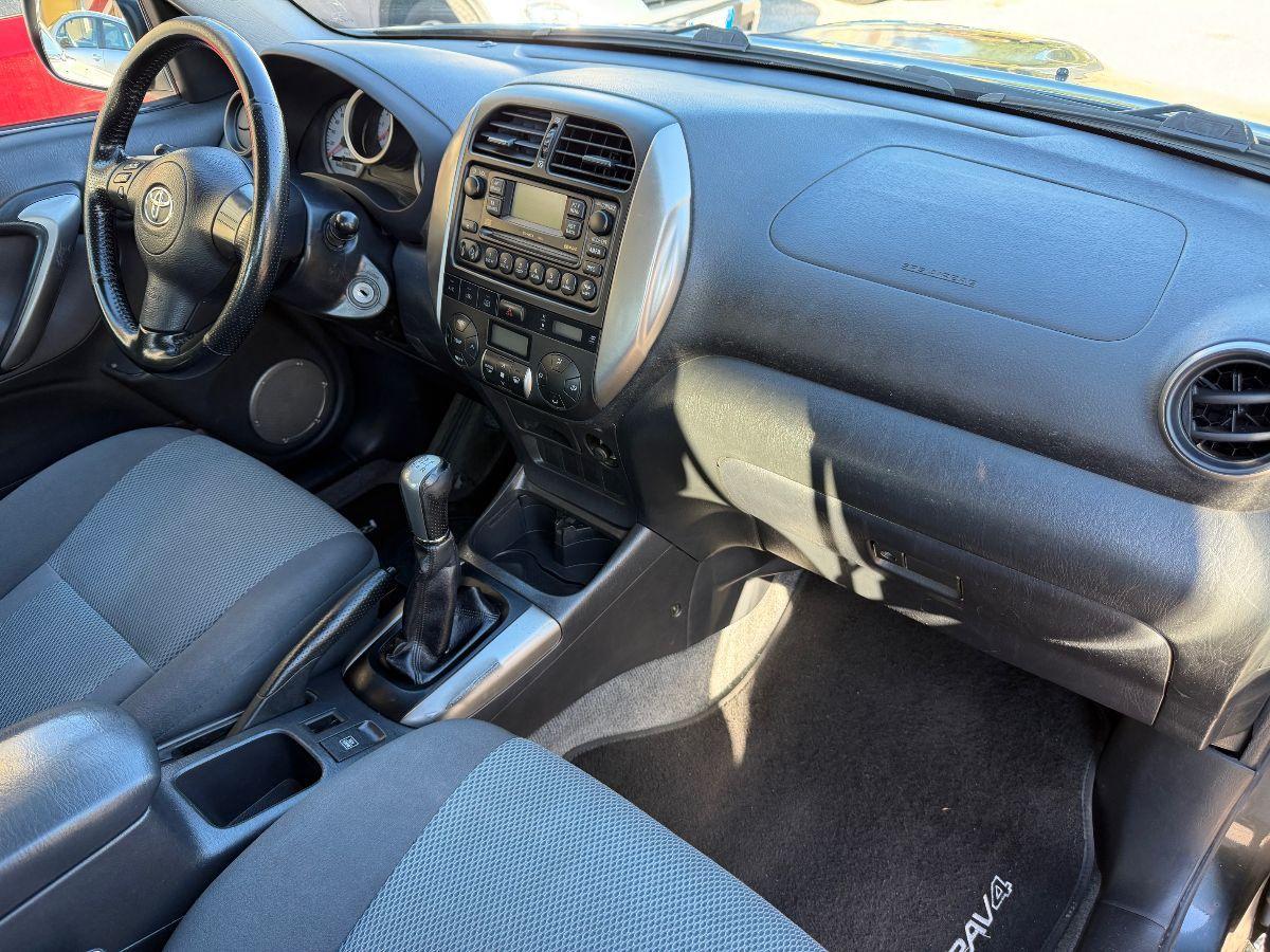 TOYOTA - RAV4 - 2.0 Tdi D-4D 5 porte Sol