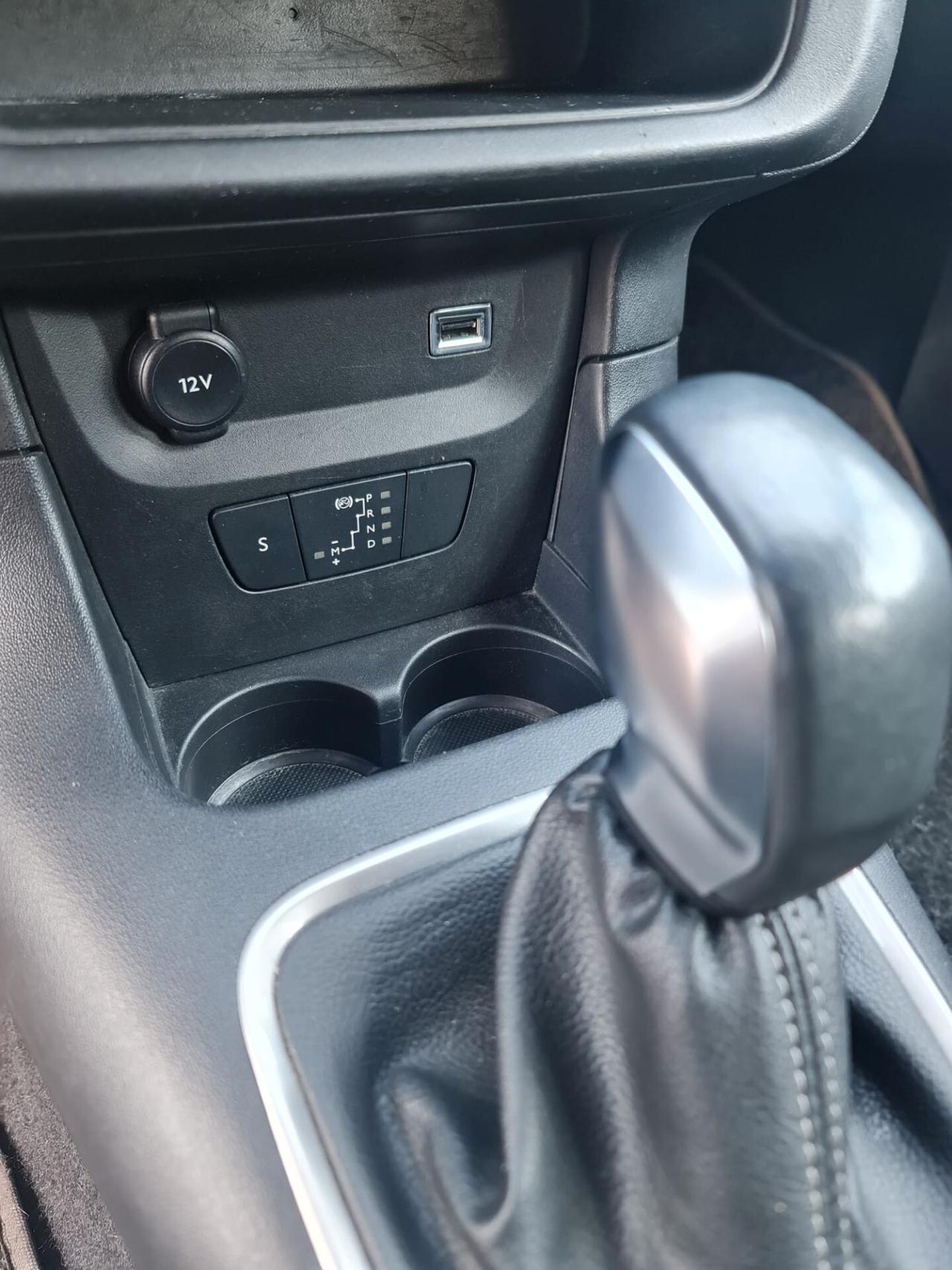 Citroen C3 PureTech 110 S&S EAT6 Shine